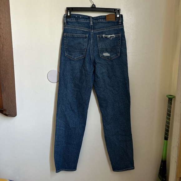American eagle size 0 regular mom jeans 🫧 - Picture 2 of 3